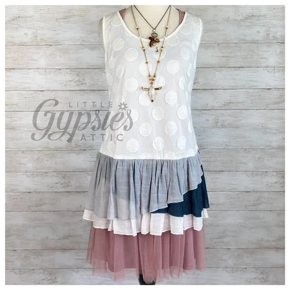 A'reve Lagen Layers Tunic Top - Picture 4 of 10